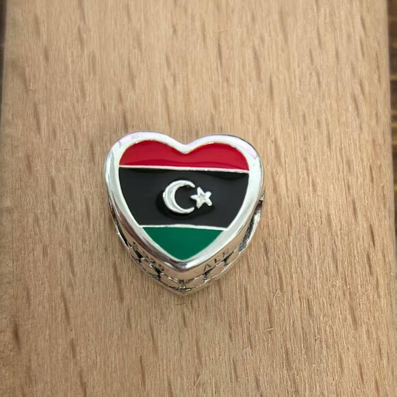 Pandora Libya Flag Exclusive Travel Heart Charm Pendant, S925 Silver Bracelets - Picture 1 of 4